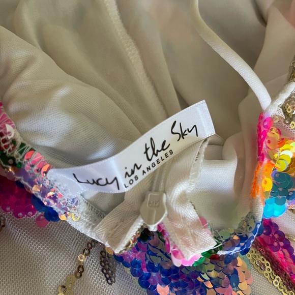 EUC Lucky in the sky halter gown white with flower sequins pattern size Medium - Picture 9 of 12